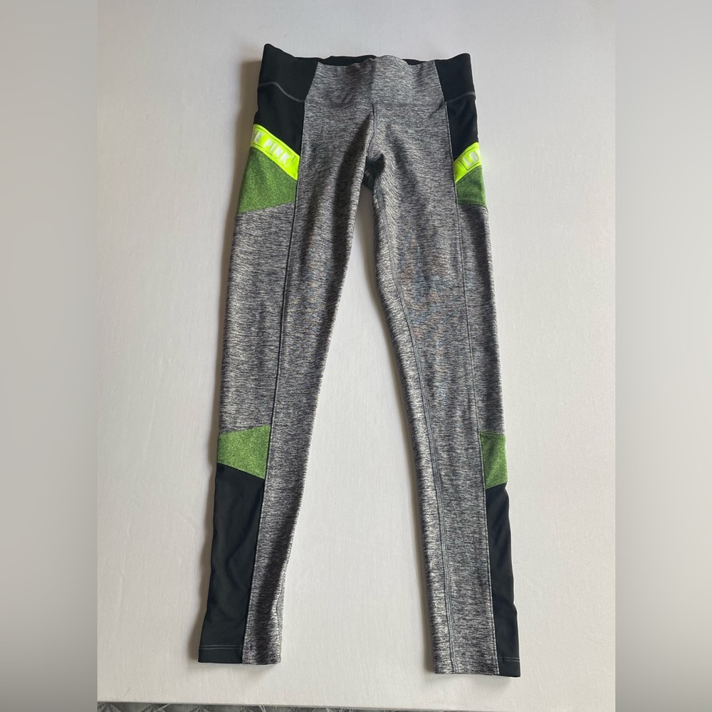 Pink Ultimate leggings size xsmall…Excellent Condition!!!!